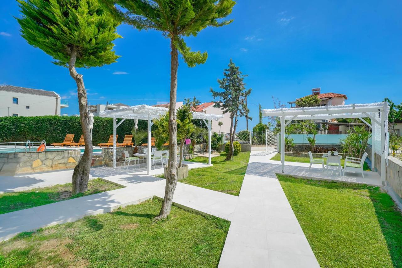 Lafeyra Apartments 리메나리아 외부 사진
